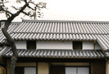 泉佐野ふるさと町家館・本瓦葺